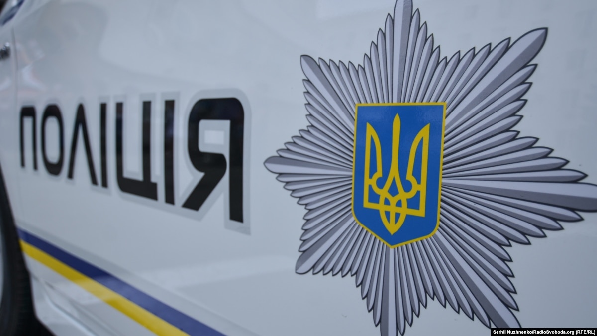 oi5.ru: Драка у общежития в Киеве: полиция заявила об 11 задержанных, власть говорит о законном выселении Драка у общежития в Киеве: полиция заявила об 11 задержанных, власть говорит о законном выселении