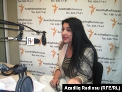 Nuridə Atəşi Azadlıq Radiosunun Bakı bürosunda, 2011