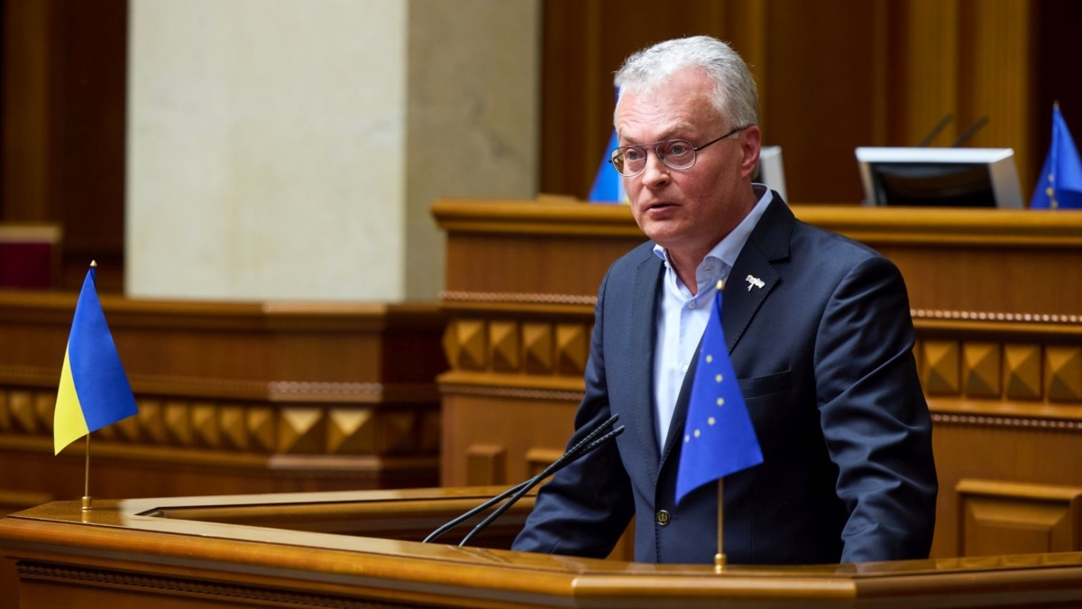 Науседа у Києві оголосив про новий пакет військової допомоги від Литви