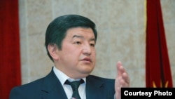 Депутат парламента Кыргызстана Акылбек Жапаров. 