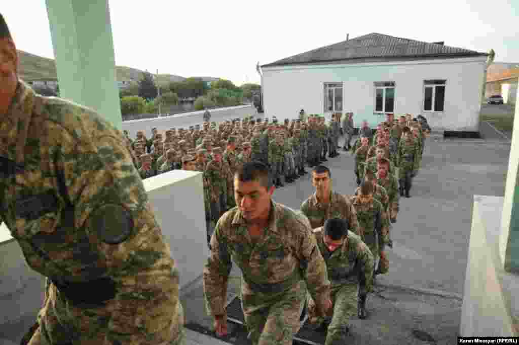 Nagorno Karabakh -- Life in one of military training camps in Karabakh, 28Oct2012