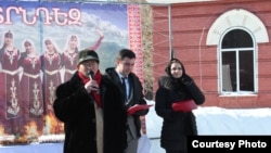 Поздравление гостей праздника Терендез. Усть-Каменогорск, 17 февраля 2013 года.