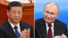 Colaj cu președintele Chinei Xi Jinping (stânga), la congresul Partidului Comunist Chinez, în marea sală a poporului din Beijing, pe 10 martie 2024. În dreapta, imagine a președintelui rus Vladimir Putin, cu comandanții războiului dus de Rusia în Ucraina, pe 7 mai 2024.