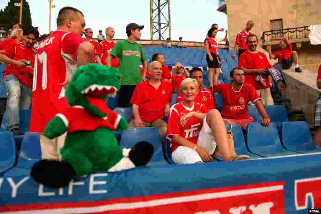 Qarabağ - Visla #11