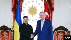 Президент України Володимир Зеленський і президент Туреччини Тайїп Ердоган, 4 квітня 2026 року, Стамбул, Туреччина