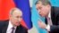 Накануне помощник Путина Юрий Ушаков заявил, что представителей европейских государств не планируют приглашать на предстоящие трехсторонние переговоры Украины, США и России, которые планируют провести в Абу-Даби в ноябре