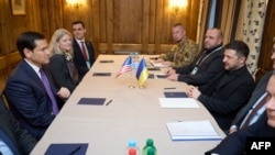 Сустрэча амэрыканскай і ўкраінскай дэлегацый у Мюнхэне