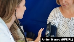 Perioada rece a anului nu este benefică nici pentru cardiaci. Modifăcările de temperatură duc la creșterea tensiunii arteriale și solicită suplimentar inima.