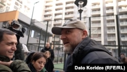 ზურა ჯაფარიძემ რუსთავის ციხე 19 დეკემბერს, დილით დატოვა.