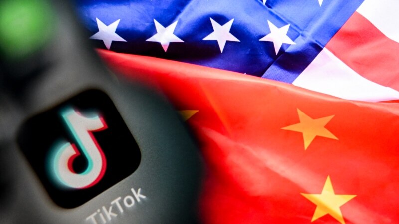 Donald Trump semnează un decret prezidențial pentru transferul TikTok către proprietari americani pentru 14 miliarde de dolari