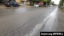 Пена на улицах Керчь после дождя, 8 сентября 2018 года