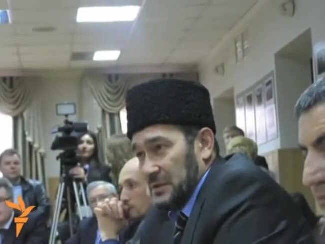 Татар конгрессында кырымтатарлар белән очрашу