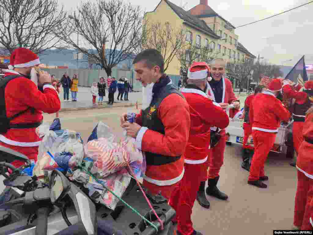 Od prikupljenog novca za ovogodišnju akciju ostalo je oko 4.000 maraka (oko 2.000 evra) koje će biti iskorištene za pomoć djeci i porodicama u potrebi. &nbsp;