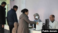 Выборы депутатов Жогорку Кенеша. Бишкек, 30 ноября 2025 года. Иллюстративное фото