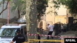 Мужчина погиб в результате обвала земли во внутреннем дворе университета
