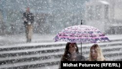 Snijeg u aprilu, ilustracija 