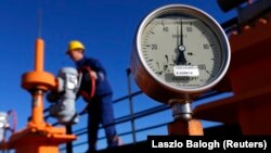 Budapeştdən 170 kilometr cənubda, Kişkundorojmada qaz paylama məntəqəsi.