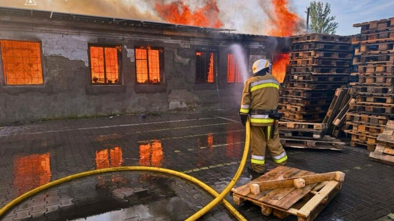 Trei morți în urma atacurilor ucrainene în Kursk. Ucraina spune că Rusia a lansat cel mai mare atac cu drone și rachete din război