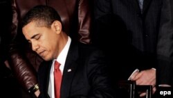 Президент Барак Обама 6-февралда экономиканы көтөрүү боюнча консультативдик кеңеш түзүү жөнүндө жарлыкка кол койду.