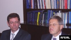 Ivan Šimonović i Ernst Hirsch Ballin, Fotografije: Enis Zebić