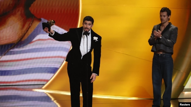 რეპერი Bad Bunny &bdquo;გრემის&ldquo; მფლობელი გახდა წლის საუკეთესო ალბომისთვის