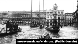 Piașa San Marco în timpul viiturii record din 1966