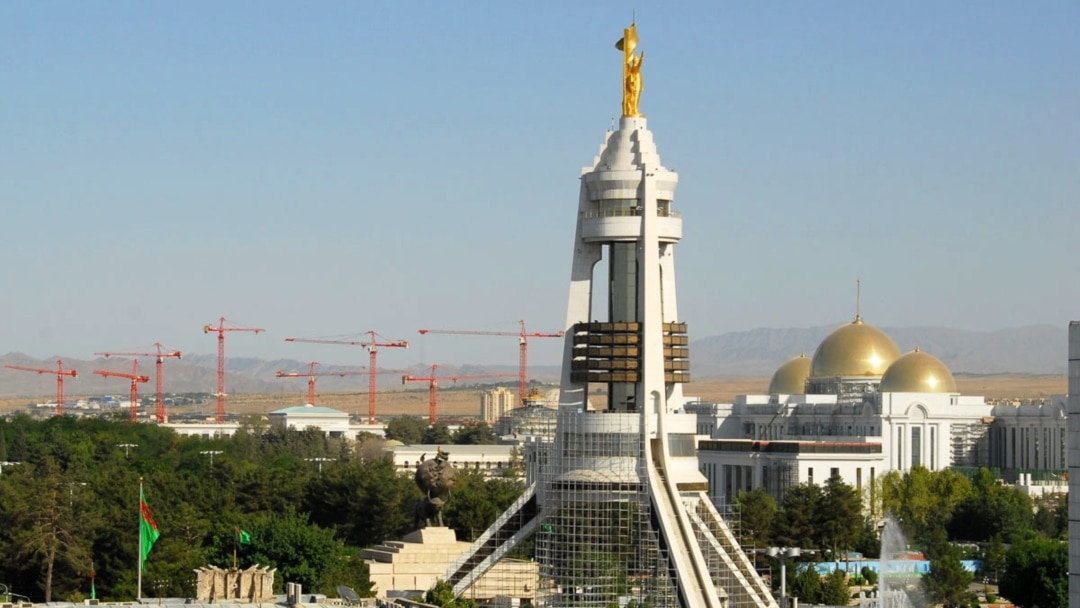 Ас үйдегі секс (жеке видео)