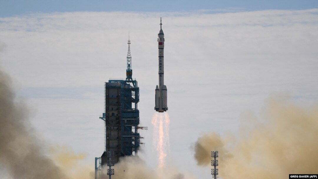 "Шэньчжоу-12" космостук кемеси, 17-июнь 2021-жыл. 