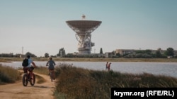 Антена Центру далекого космічного зв'язку в селі Вітине. Серпень 2019 року