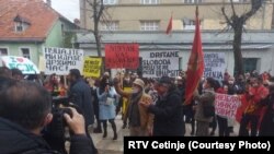 Protest profesora/ica i saradnika/ca Fakulteta za crnogorski jezik i književnost (FCJK) na Cetinju, 8. mart 2021.