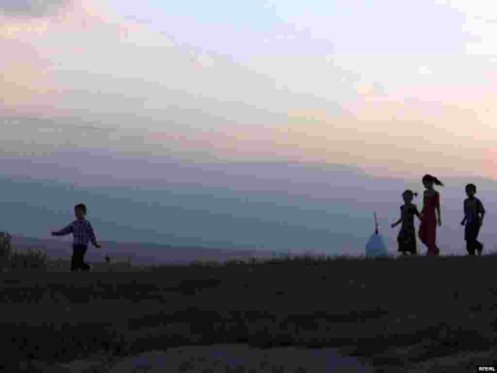 Türkmenistanyň çar tarapyndan #32