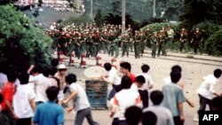 آرشیف، معترضین په "تيانانمِن" میدان کې. June 4, 1989