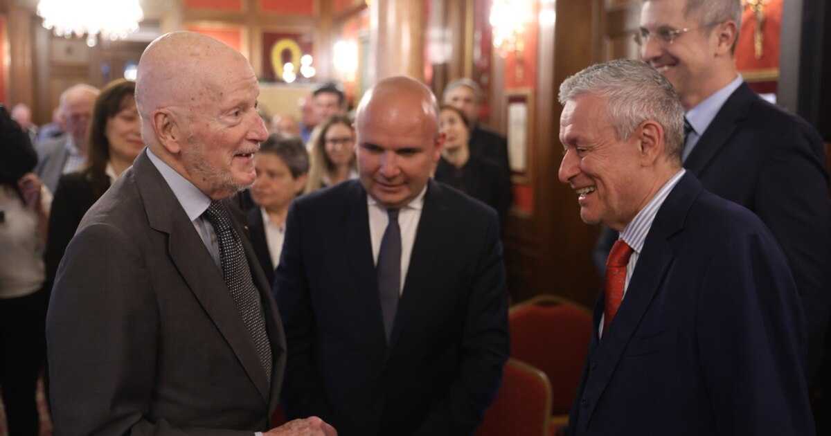 Добро утро. Най-важното днес:Новата партия на ДоганКадровата рокада в ГДБОПБлокираните