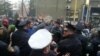 Sukob policije i prosvjednika u Tuzli, 22 povrijeđenih