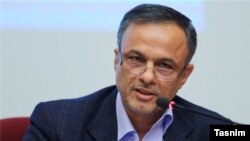 Iran-- New candidate for Ministry of Industry, Mining and Trade, Alireza Razm Hosseini, introduced to Parlaiment, undated.