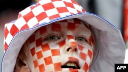 Молодой болельщик команды Хорватии на чемпионате EURO 2008. Клагенфурт, 16 июня 2008