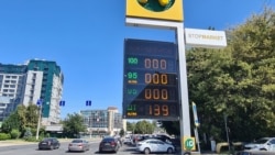 Обіцяний російською владою бензин так і не з’явився на АЗС Криму (відео)