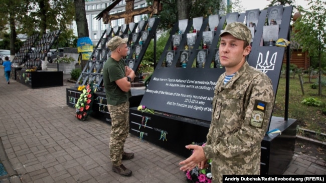 Володимир Небір на вулиці Героїв Небесної сотні