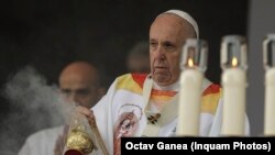 Papa Francisc