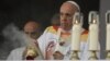 Папа Римський висловив жаль щодо людей, які не залишилися вдома під час свят
