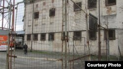 Экс-сотрудникам Драндского СИЗО предъявили обвинения в связи с дерзким побегом в ночь на 1 октября 2016 года троих заключенных