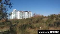 На пустыре по улице Горпищенко, 111 планировал возвести многоэтажки «Специализированный застройщик «Талан-Ижевск»