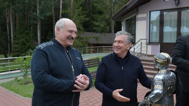 Лукашенко признался, что «побаивается иногда» планов президента Узбекистана