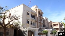 Ambasada Srbije u Tripoliju, ilustrovana fotografija