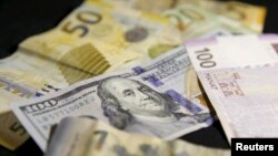 Manat və dollar, 2016
