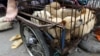 Китай исключил собак из списка съедобных животных 