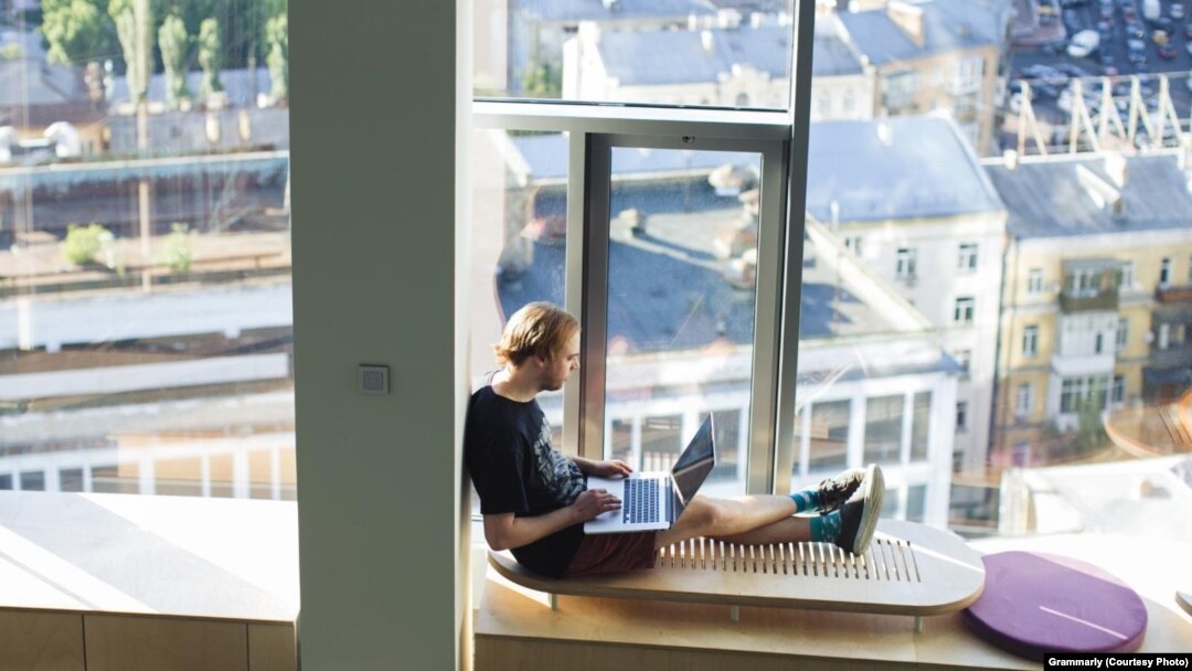 A employee with the Grammarly technology company in Kyiv before the coronavirus pandemic. 