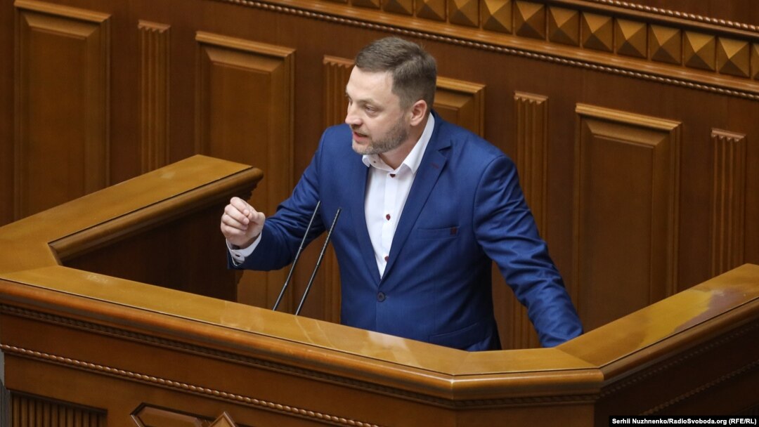 Денис Монастырский 