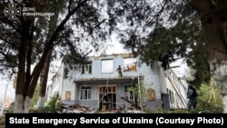 У МОН повідомили, що під час удару постраждав Рівненський державний гуманітарний університет, приміщення факультету музичного мистецтва майже повністю вигоріло