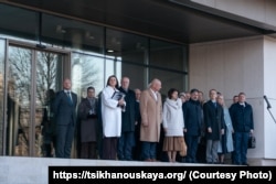 На ўрачыстасьці ўзьняцьця беларускага сьцяга каля Сейму Літвы. Вільня, 30 сакавіка 2026 году